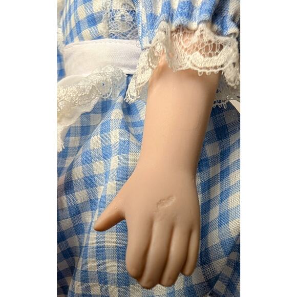 Vtg Little Debbie Cakes Porcelain Doll 14" Collectible 30th Anniversary 1990 - Picture 10 of 10